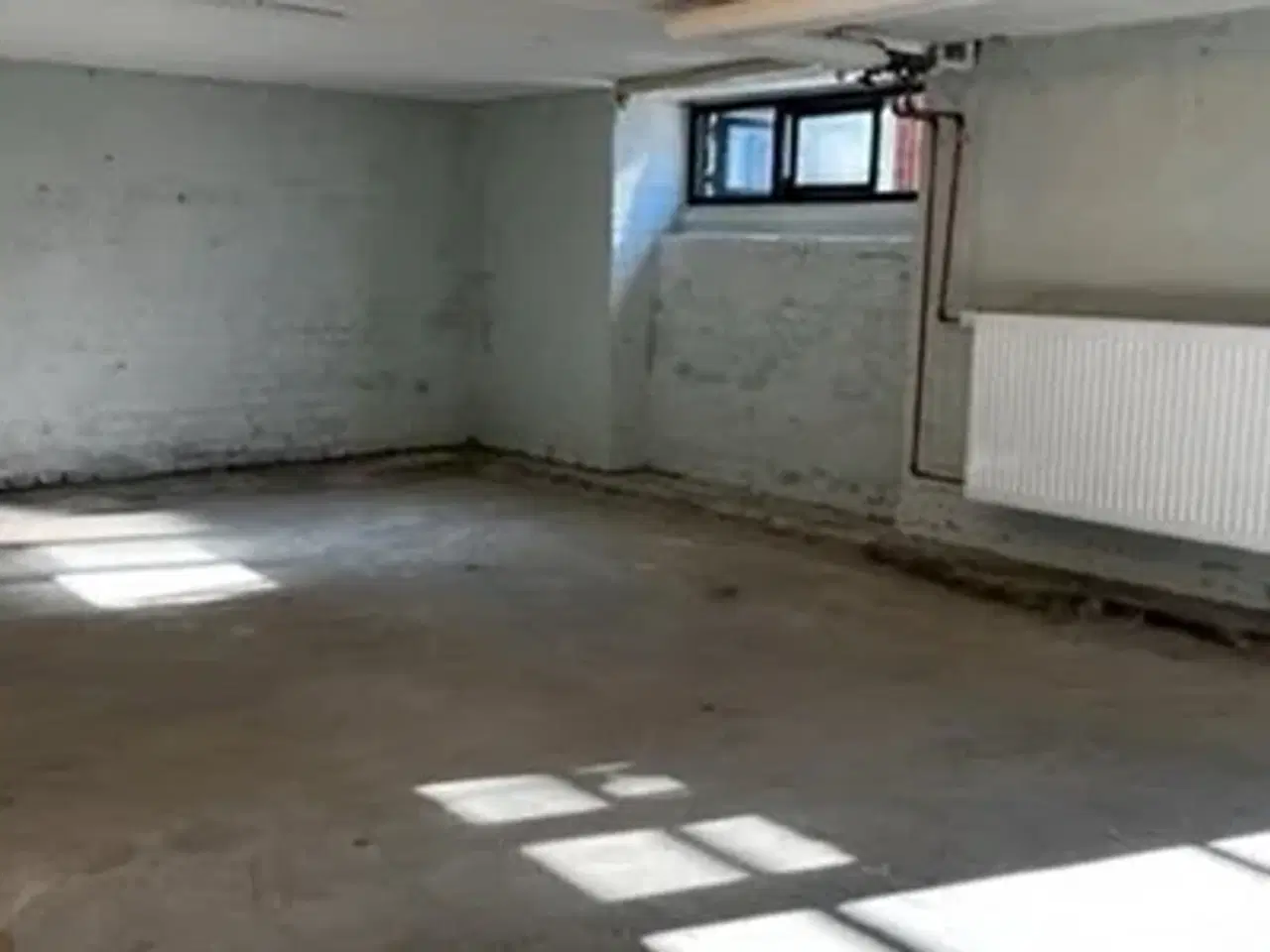 Billede 1 - Opvarmet kælderlokale 30m2