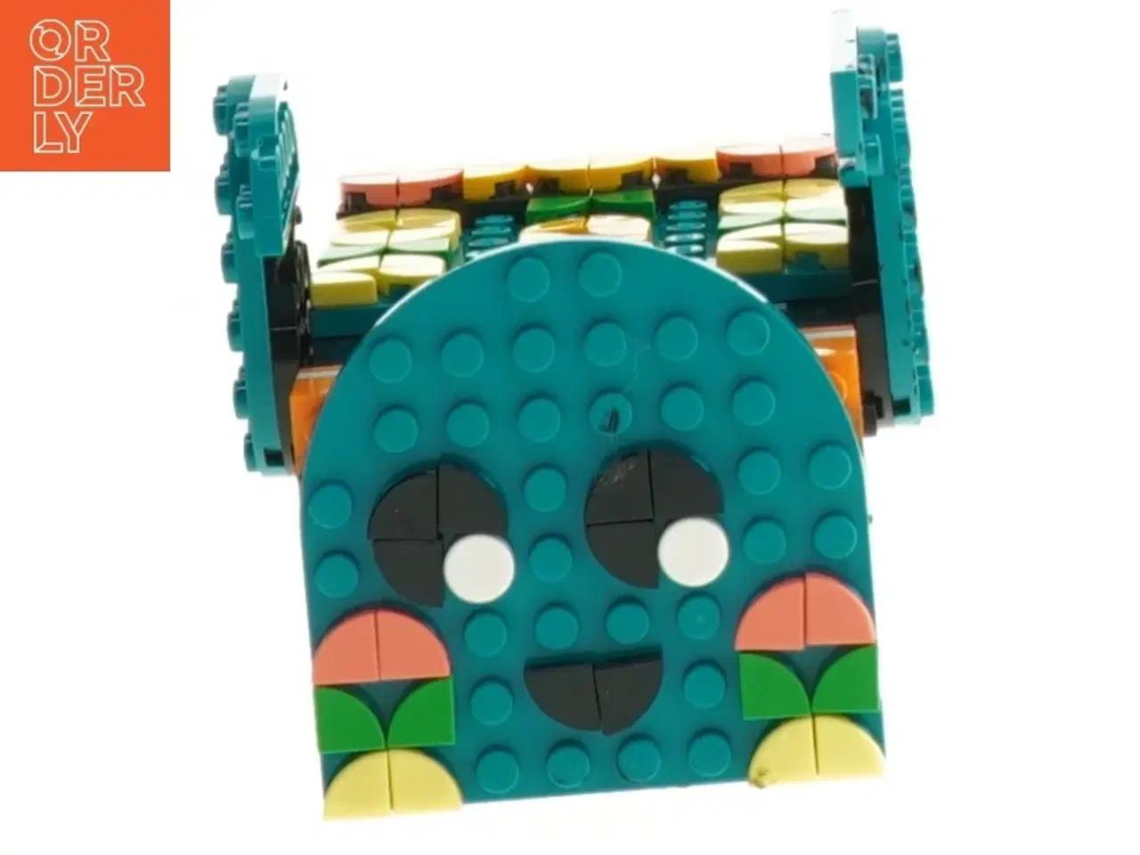 Billede 3 - Farverig klodshus fra Lego (str. 10x6x6 cm)