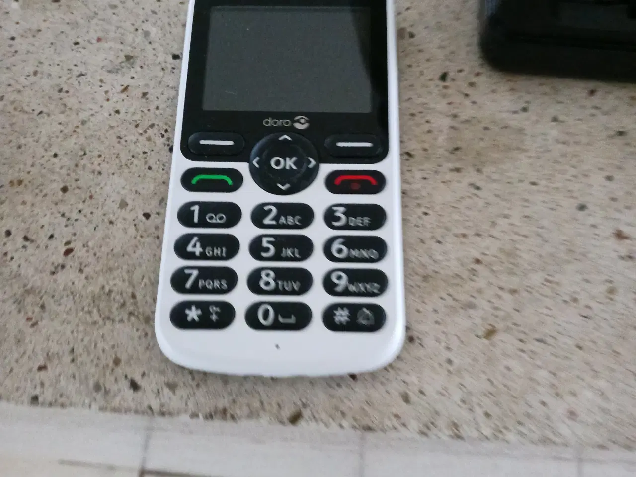 Billede 3 - Senior mobiltelefon med ladestation