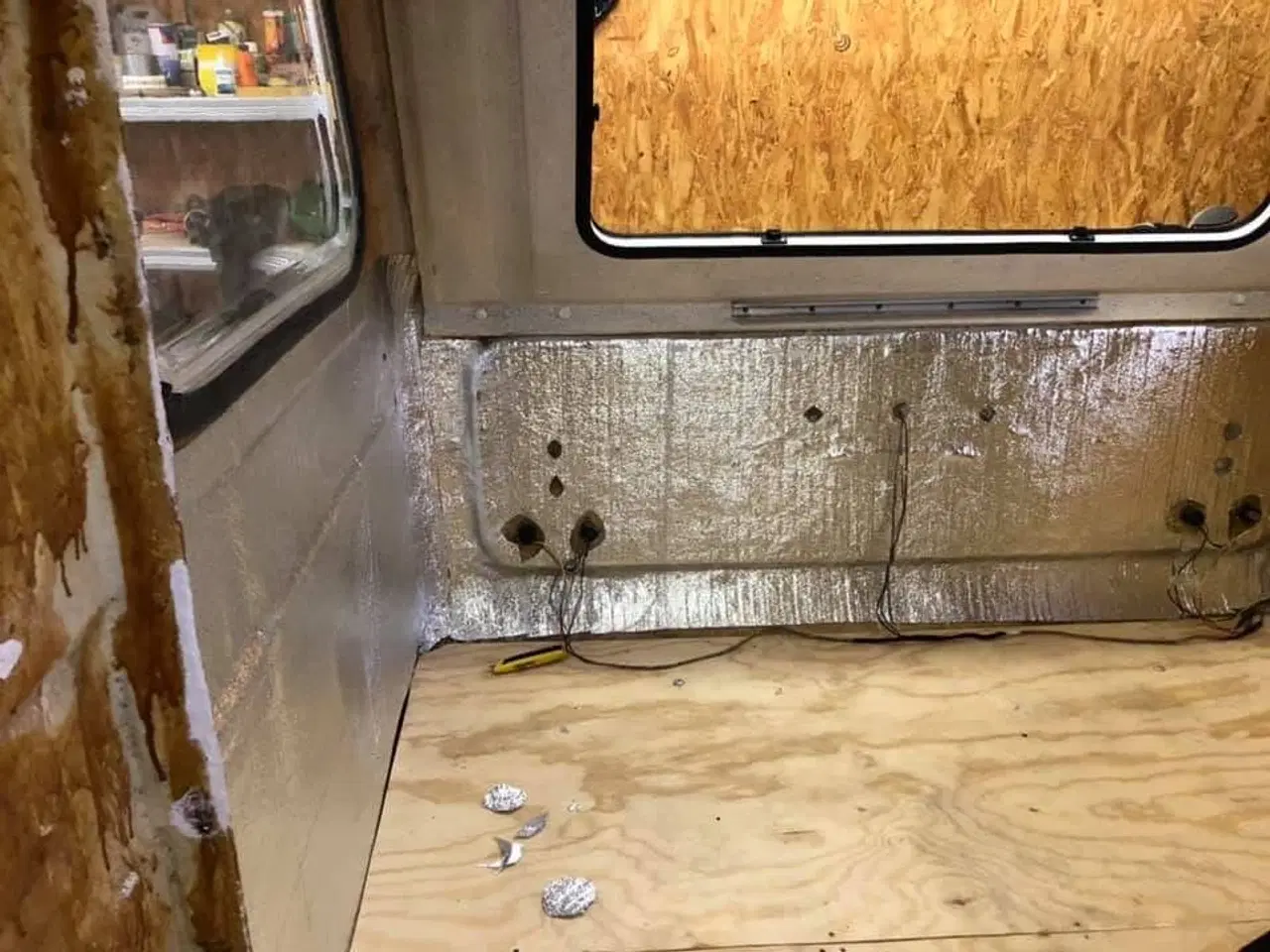 Billede 11 - Lille nyistandsat Safari campingvogn