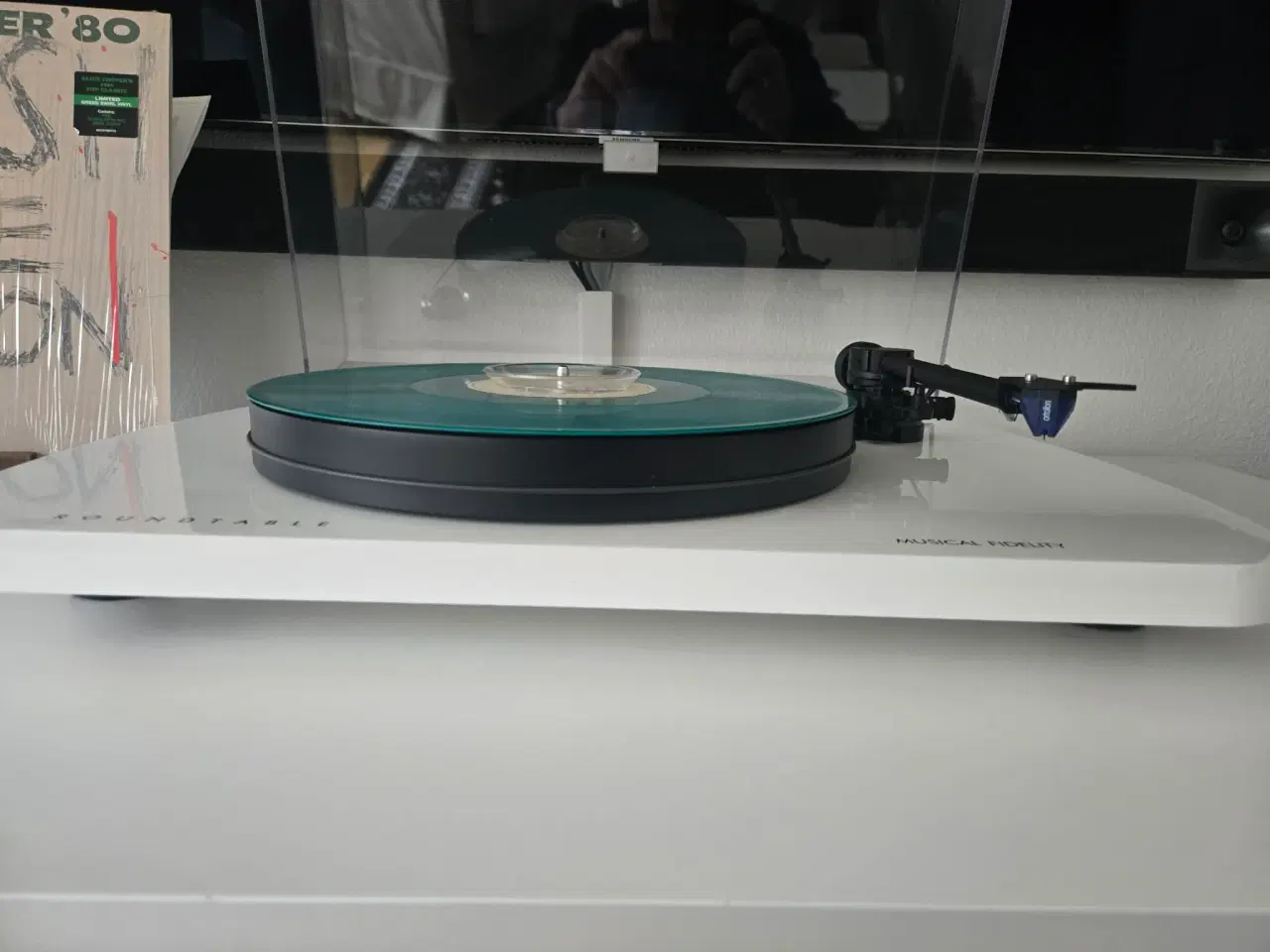 Billede 4 - Musical fidelity the round table s incl 2m red