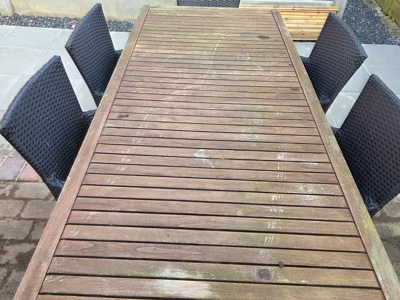 Billede 2 - Havebord I træ