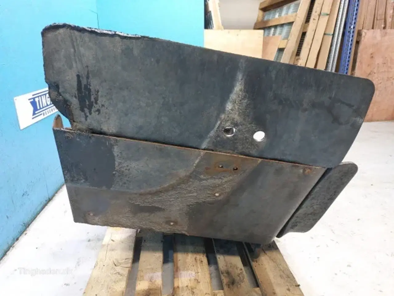 Billede 10 - Case 821E Hjulskærm R.  87569007