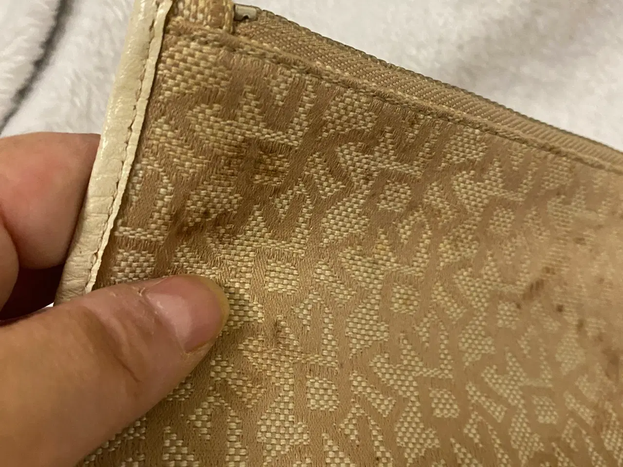 Billede 10 - DKNY shopper + makeup pung