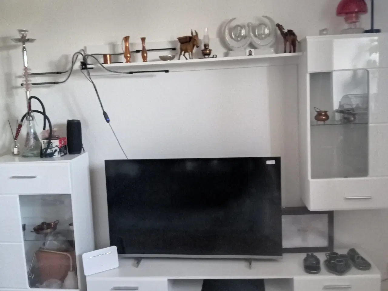 Billede 2 - TV bord og reol sælges 