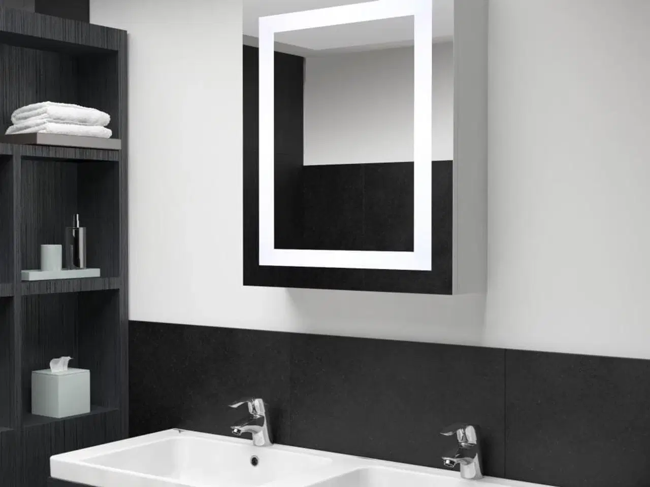 Billede 1 - Badeværelsesskab med spejl + LED-lys 50x13x70 cm