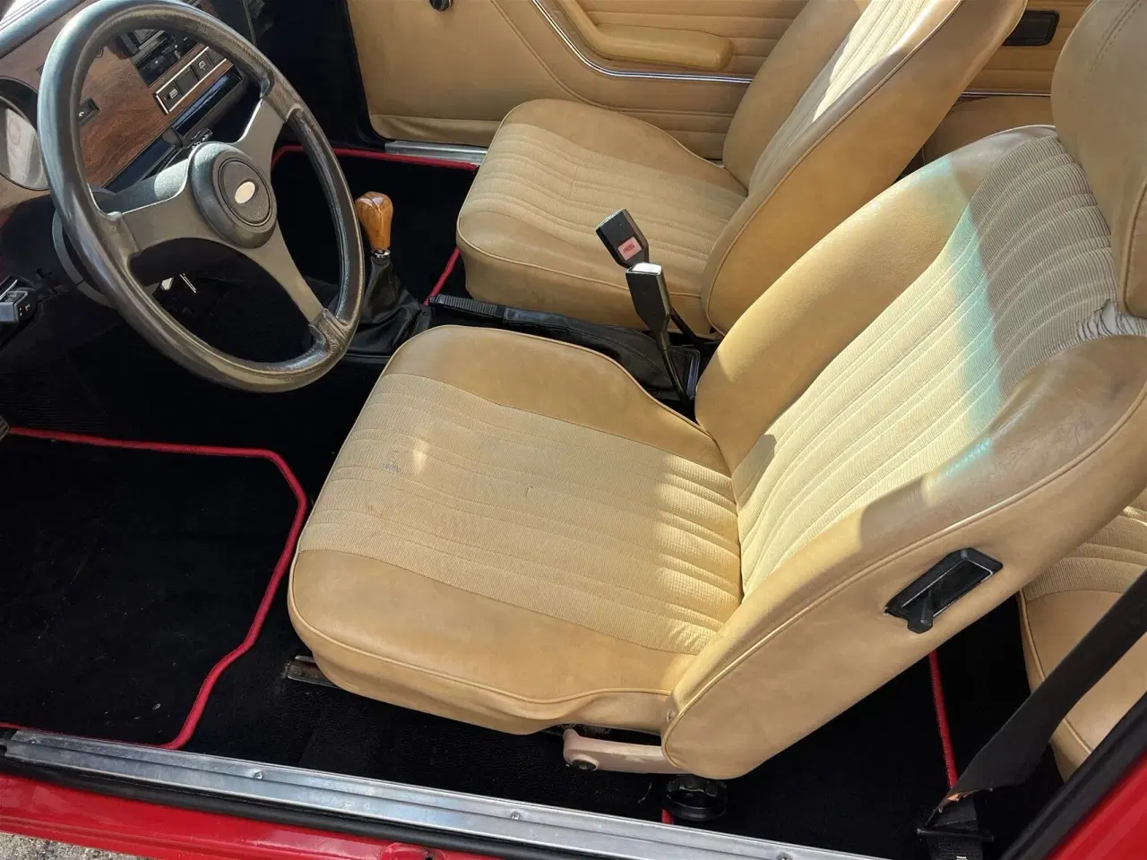 Billede 11 - Ford Capri 1,6 86HK 2d