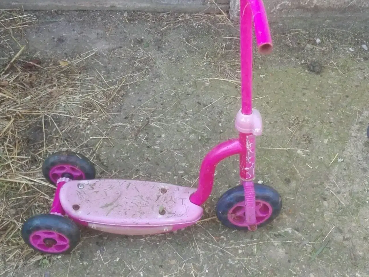 Billede 1 - Børne løbehjul