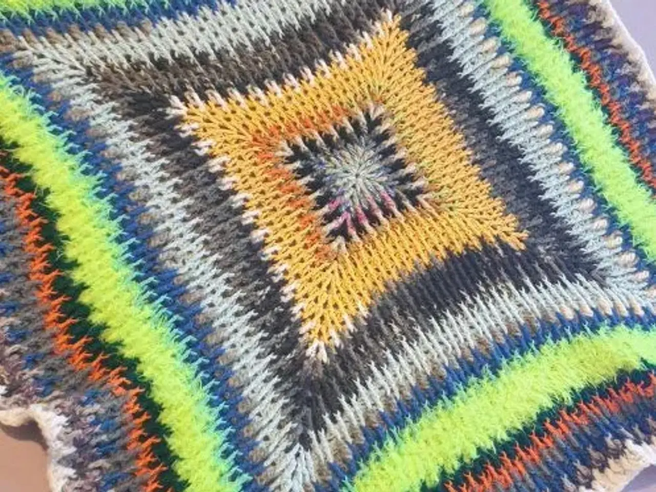 Billede 17 - Hjemmehæklede tæpper