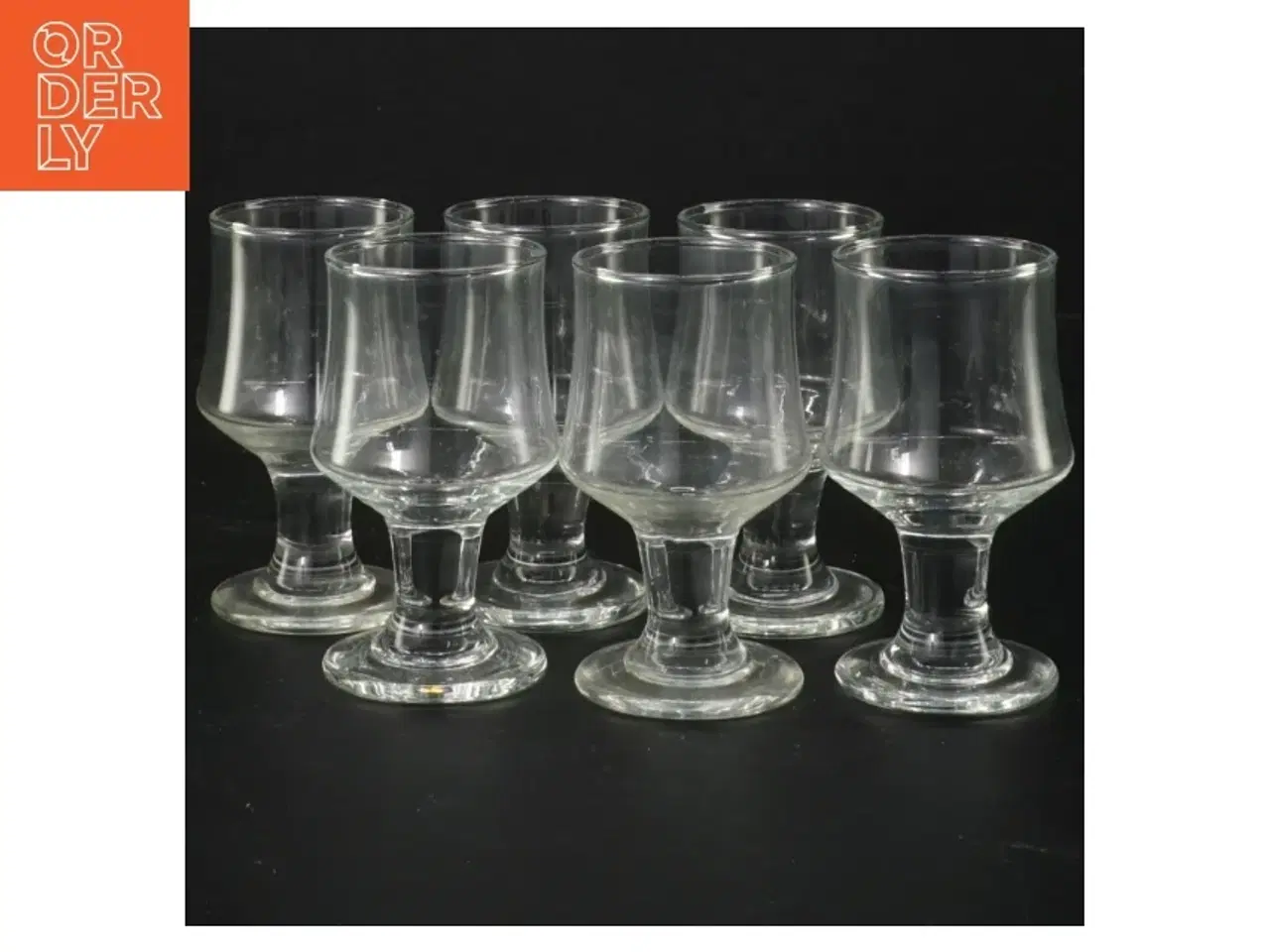 Billede 1 - Sæt med 6 glas (str. Ø. 4,5 cm. længde. 9 cm)