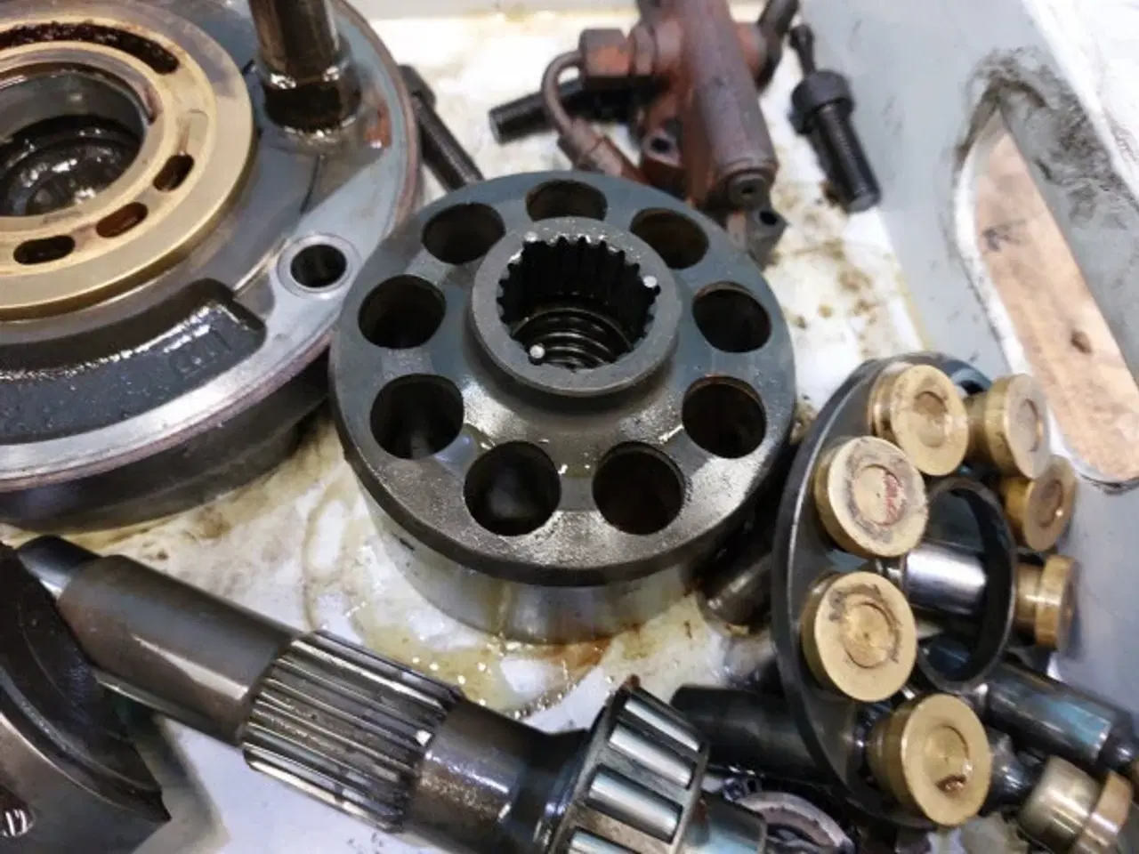 Billede 12 - Hydrema 906B Hydraulikpumpe 510130