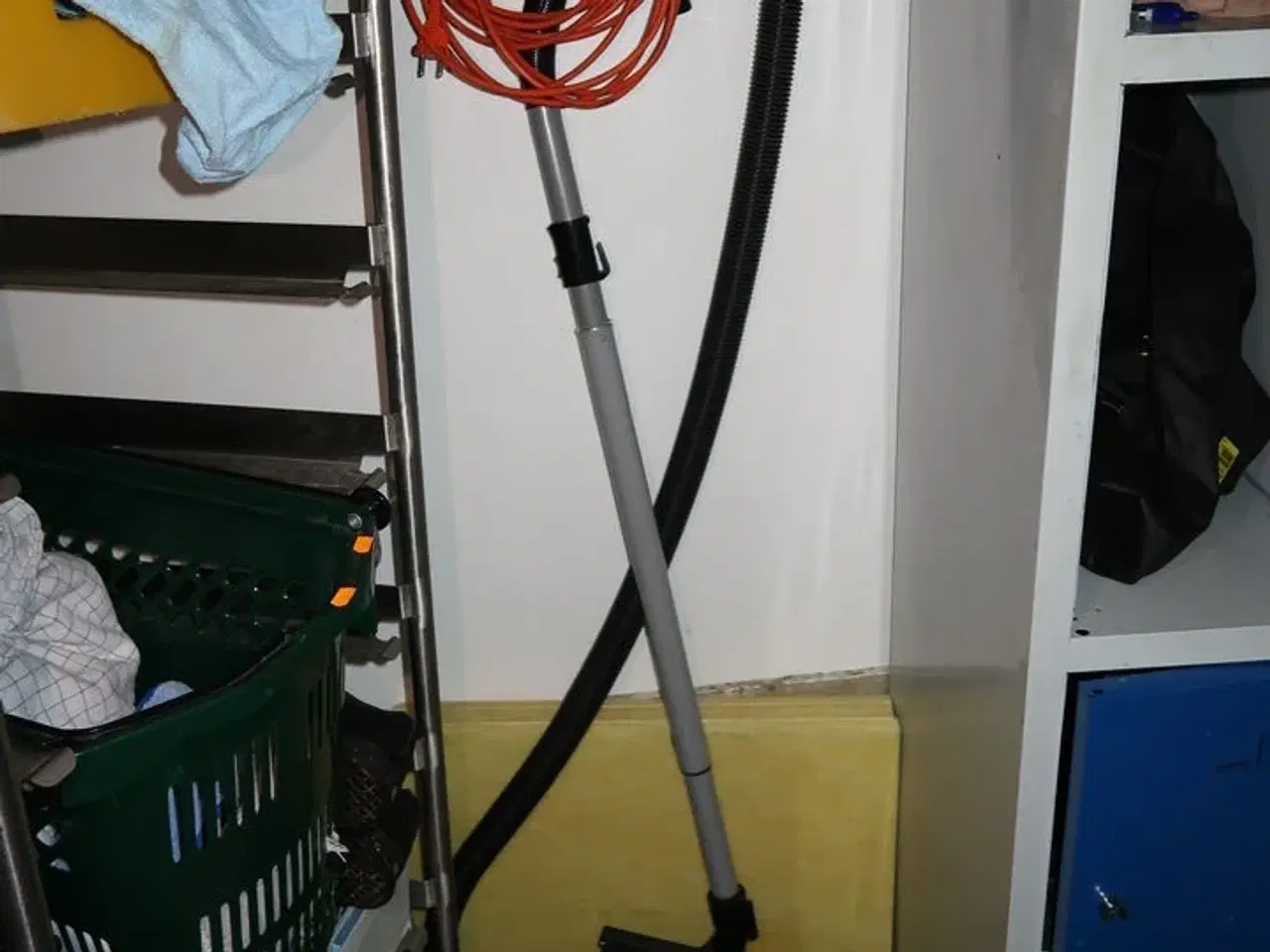 Billede 1 - Støvsuger NILFISK VP930