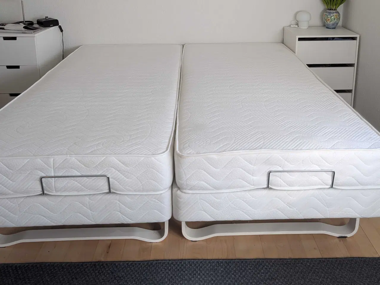 Billede 3 - 2 stk Elevationssenge 