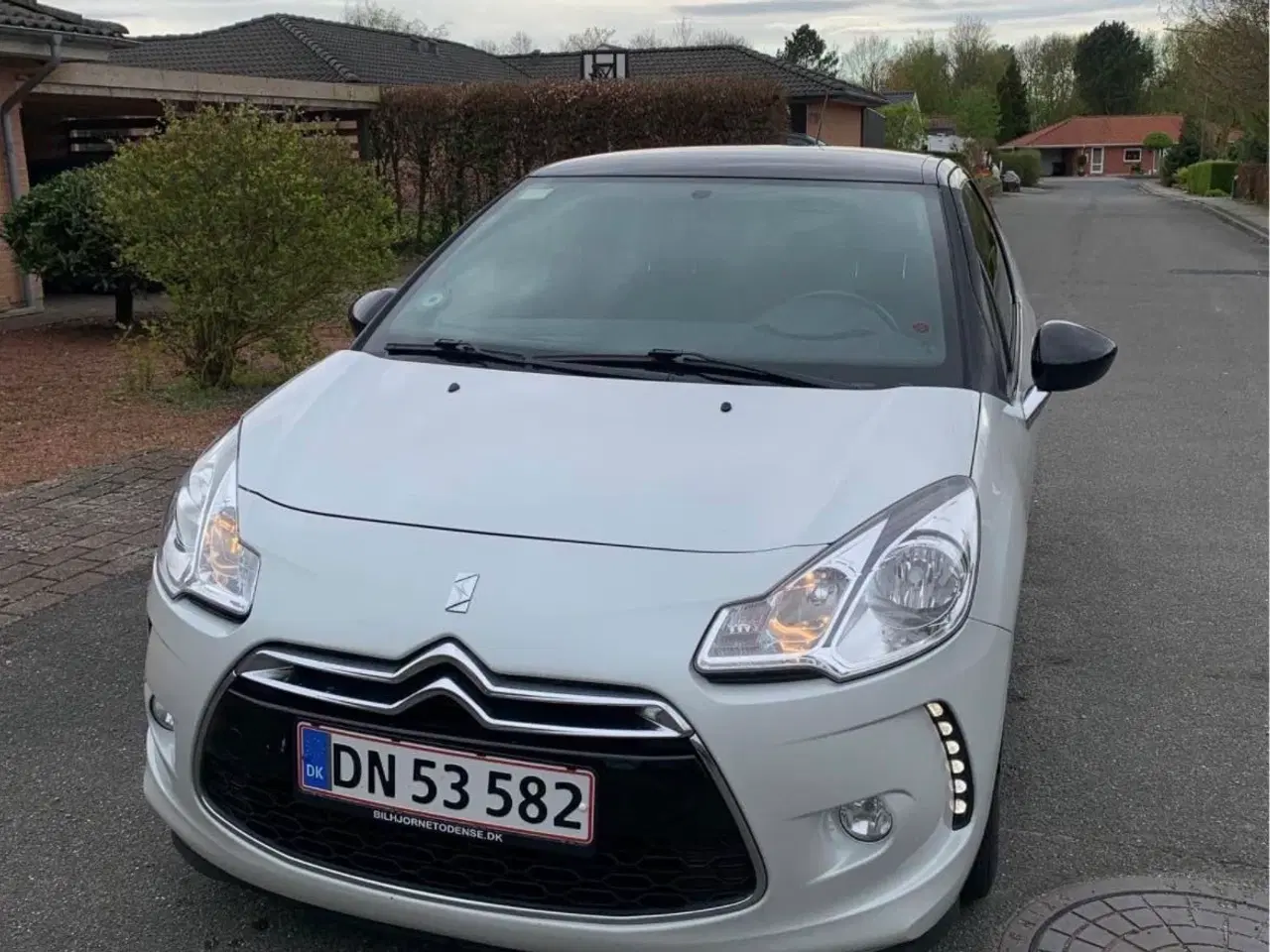 Billede 1 - DS 3 1.6 HDi – Økonomisk og velholdt bil til salg.