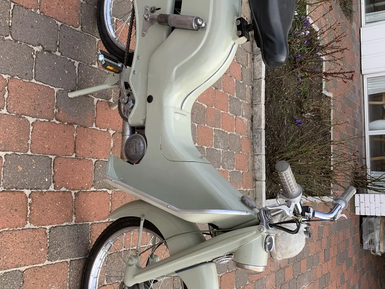 Billede 1 - Fin gammel skylon scooter 