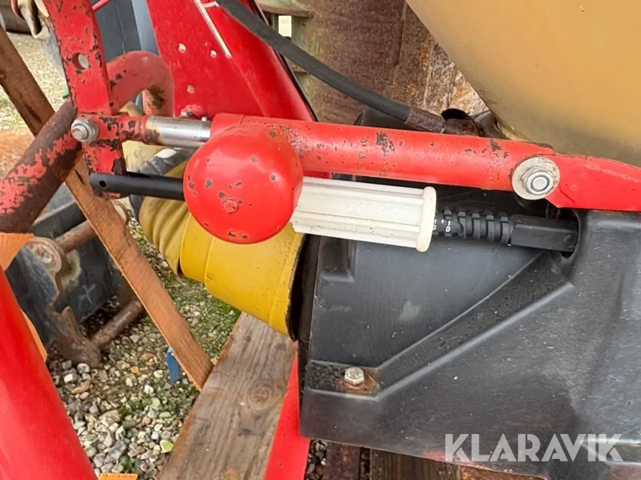 Billede 5 - Saltspreder Vicon PS04 til traktor eller lignende