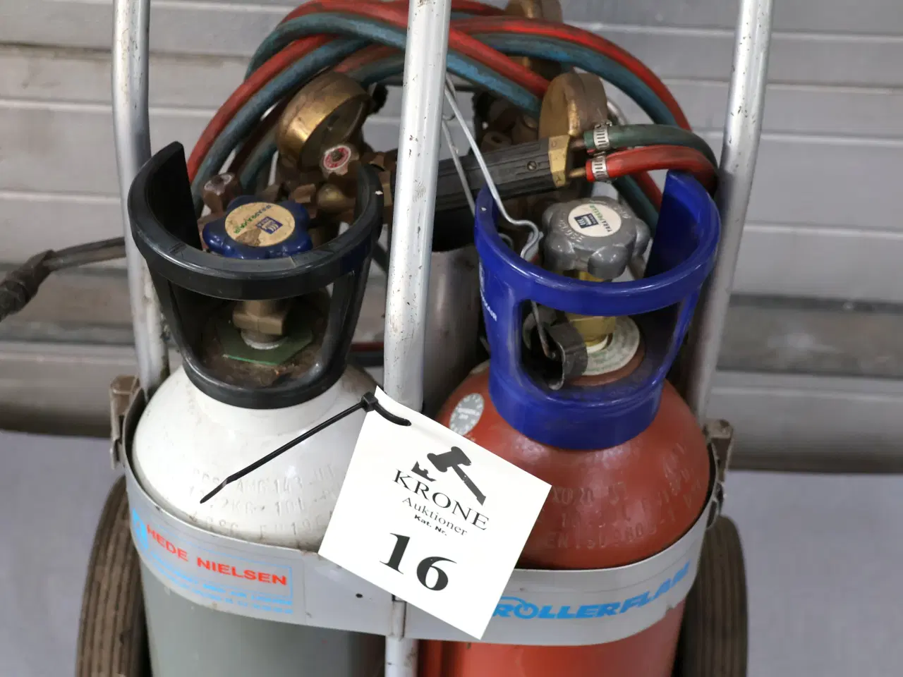 Billede 4 -  Skærebrændersæt m/vogn og flasker.
