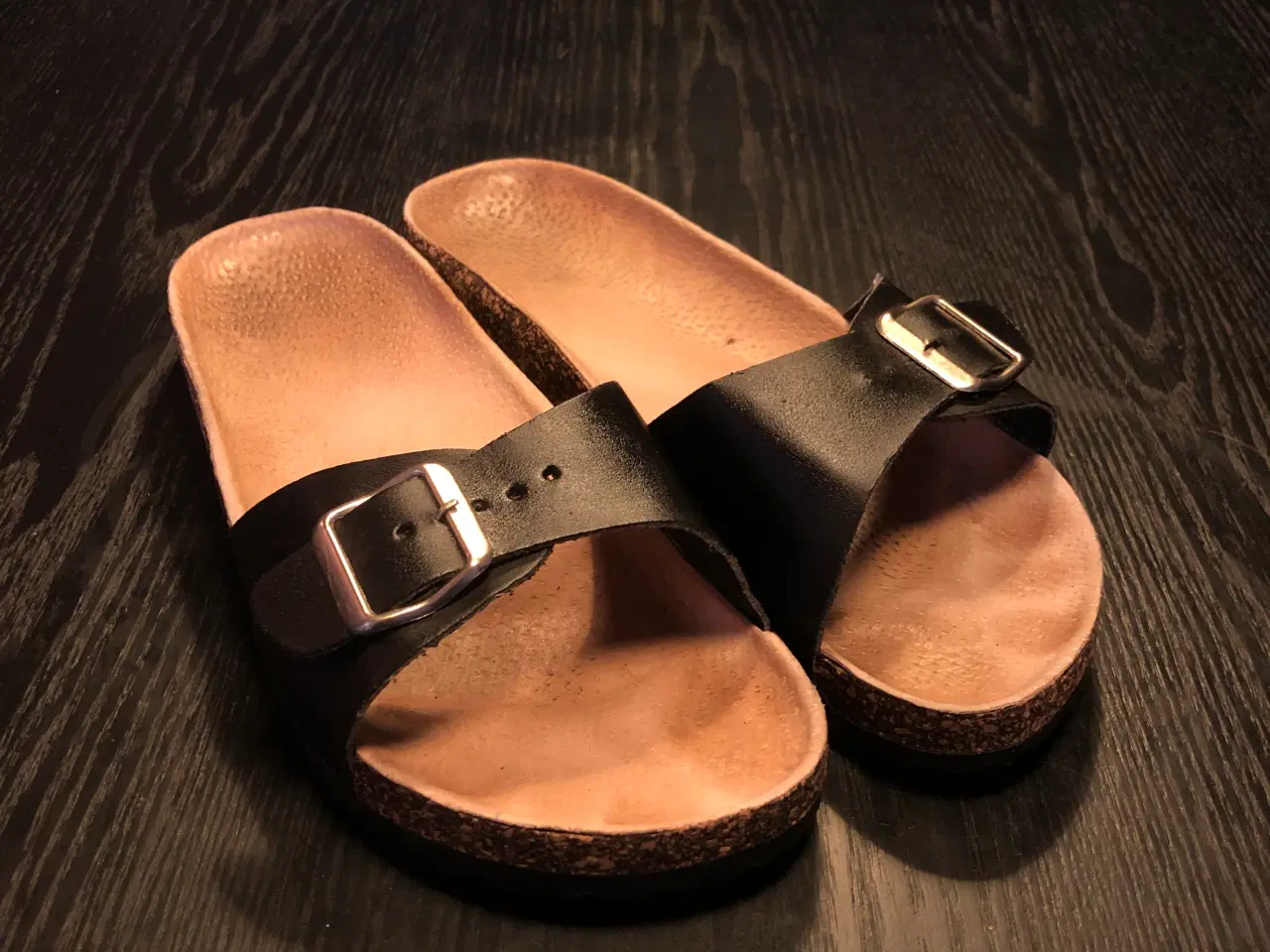 Billede 1 - Sandaler Str. 38