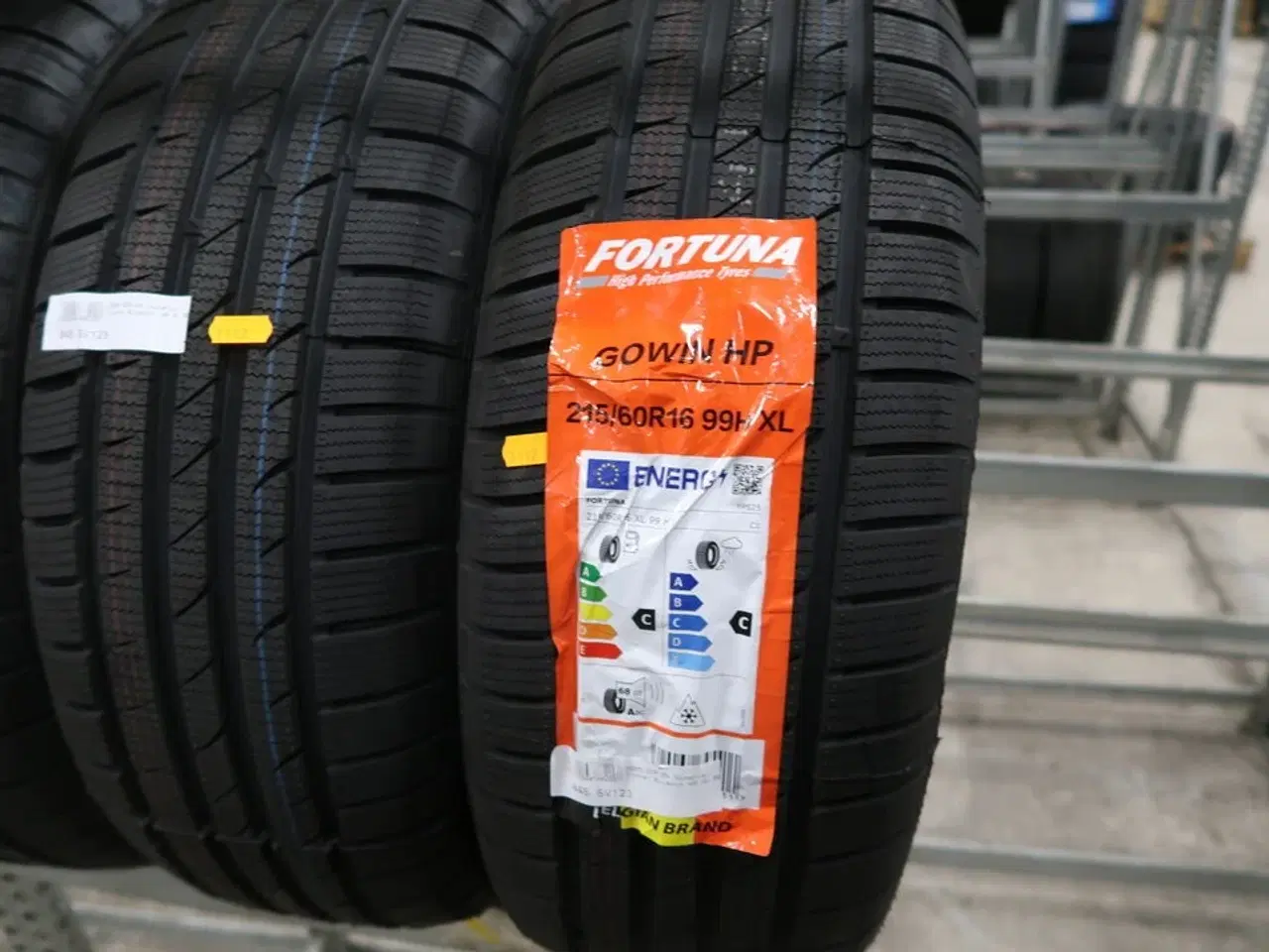 Billede 2 - 4 stk. dæk