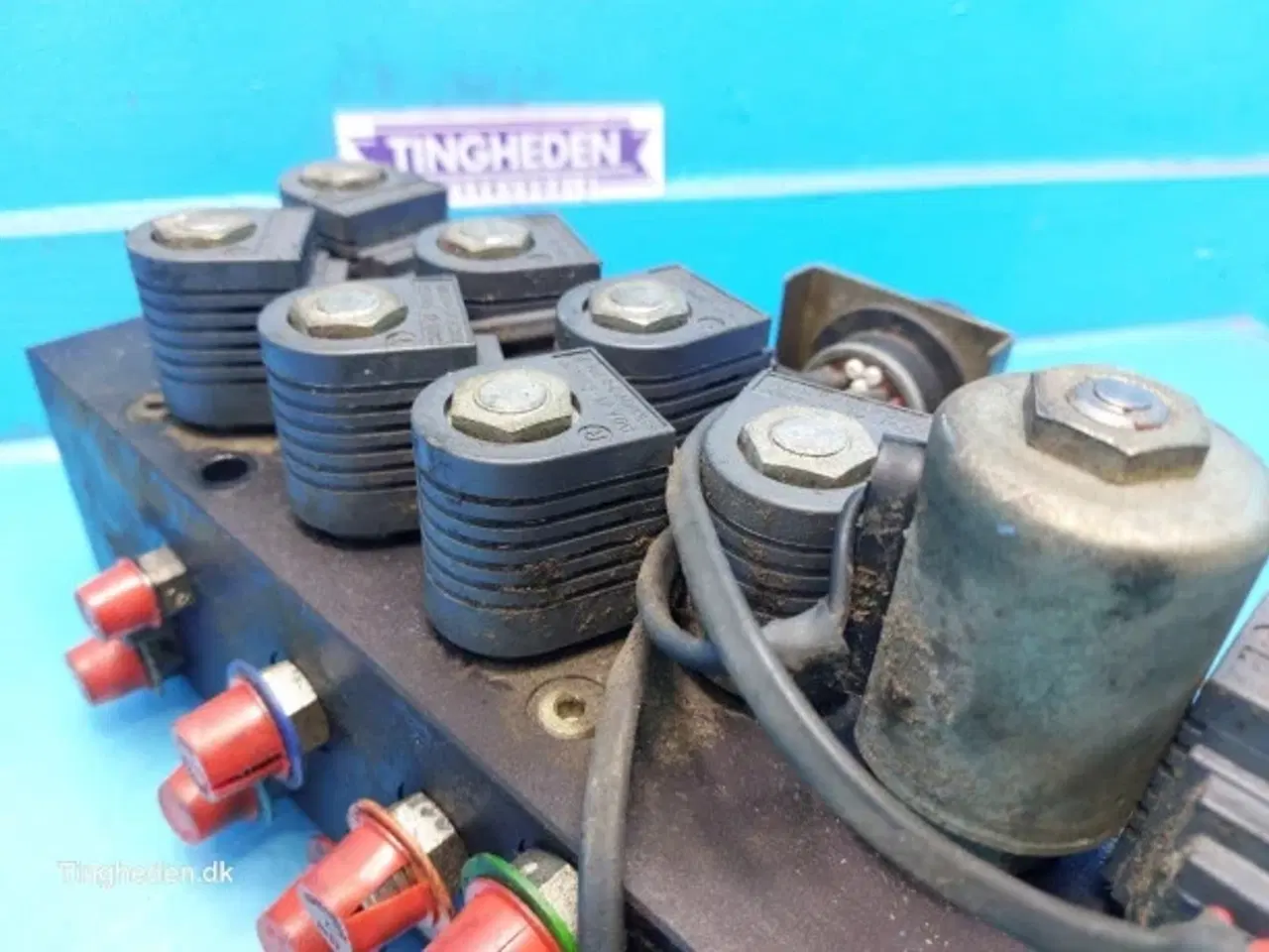 Billede 11 - John Deere T660I Hydraulikventil AH232198