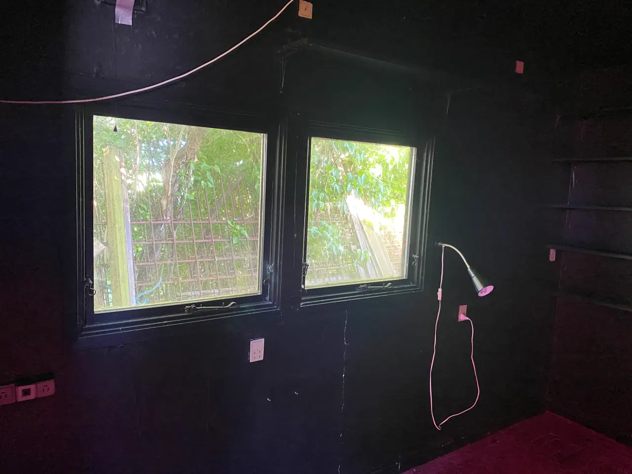 Billede 13 - Ældre skurvogn gives væk mod afhentning 