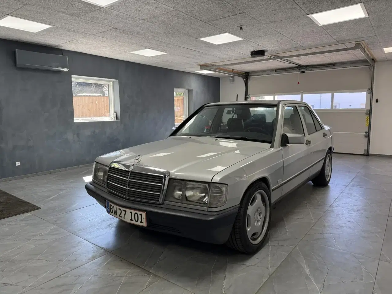Billede 2 - Mercedes-Benz 190 E 2,0 122HK Aut.