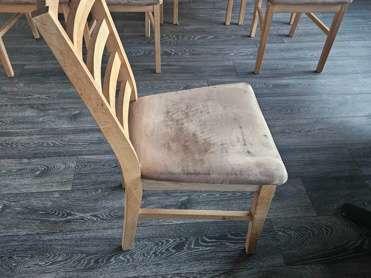 Billede 3 -  8 stk Spisebordsstole i egetræ.