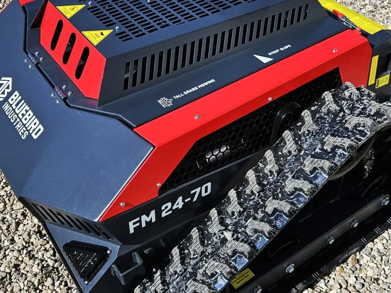 Billede 4 - Bluebird FM 24-70 / fjernstyret skråningsklipper / fabriksny