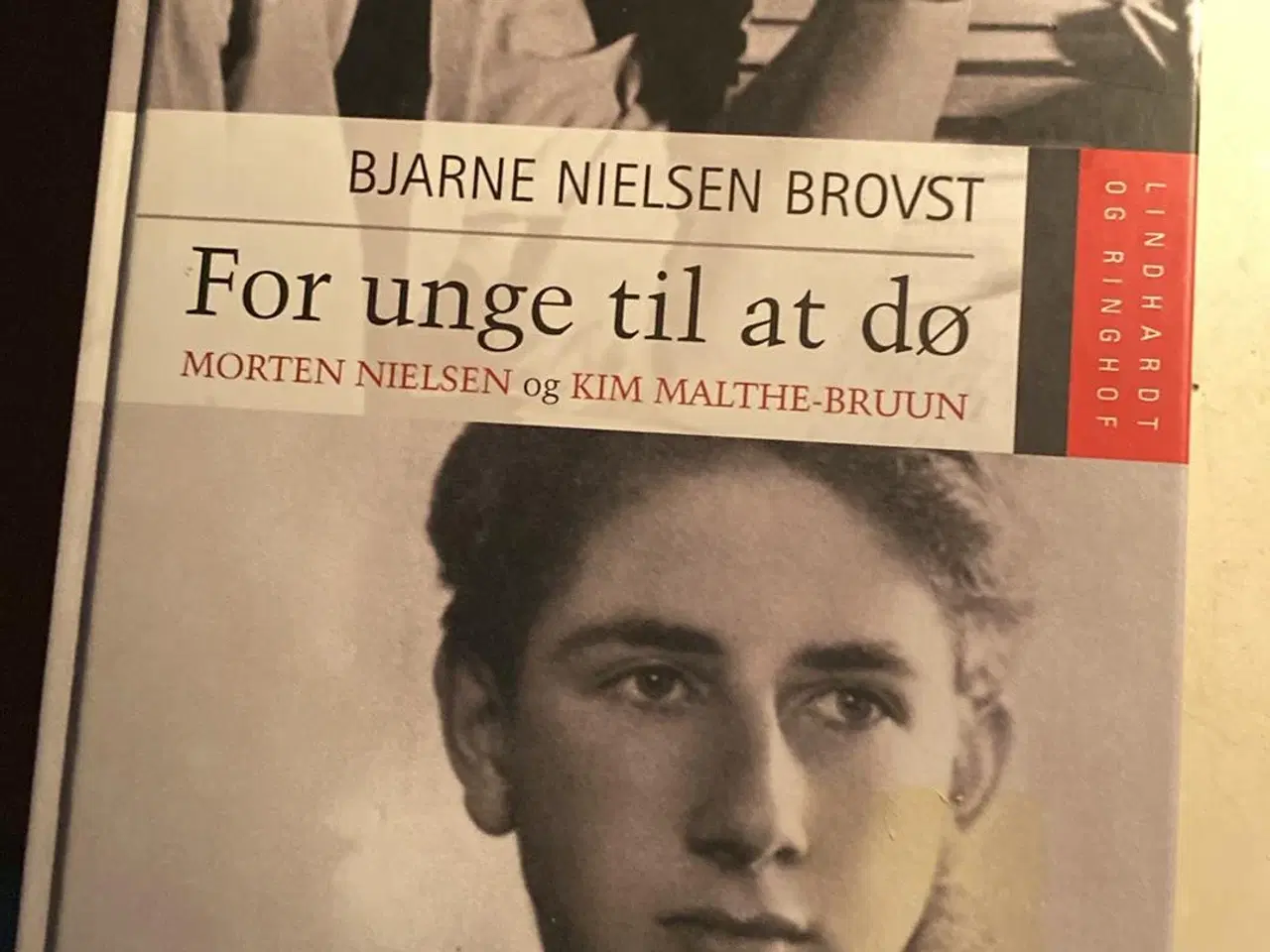 Billede 1 - For ung til at dø 