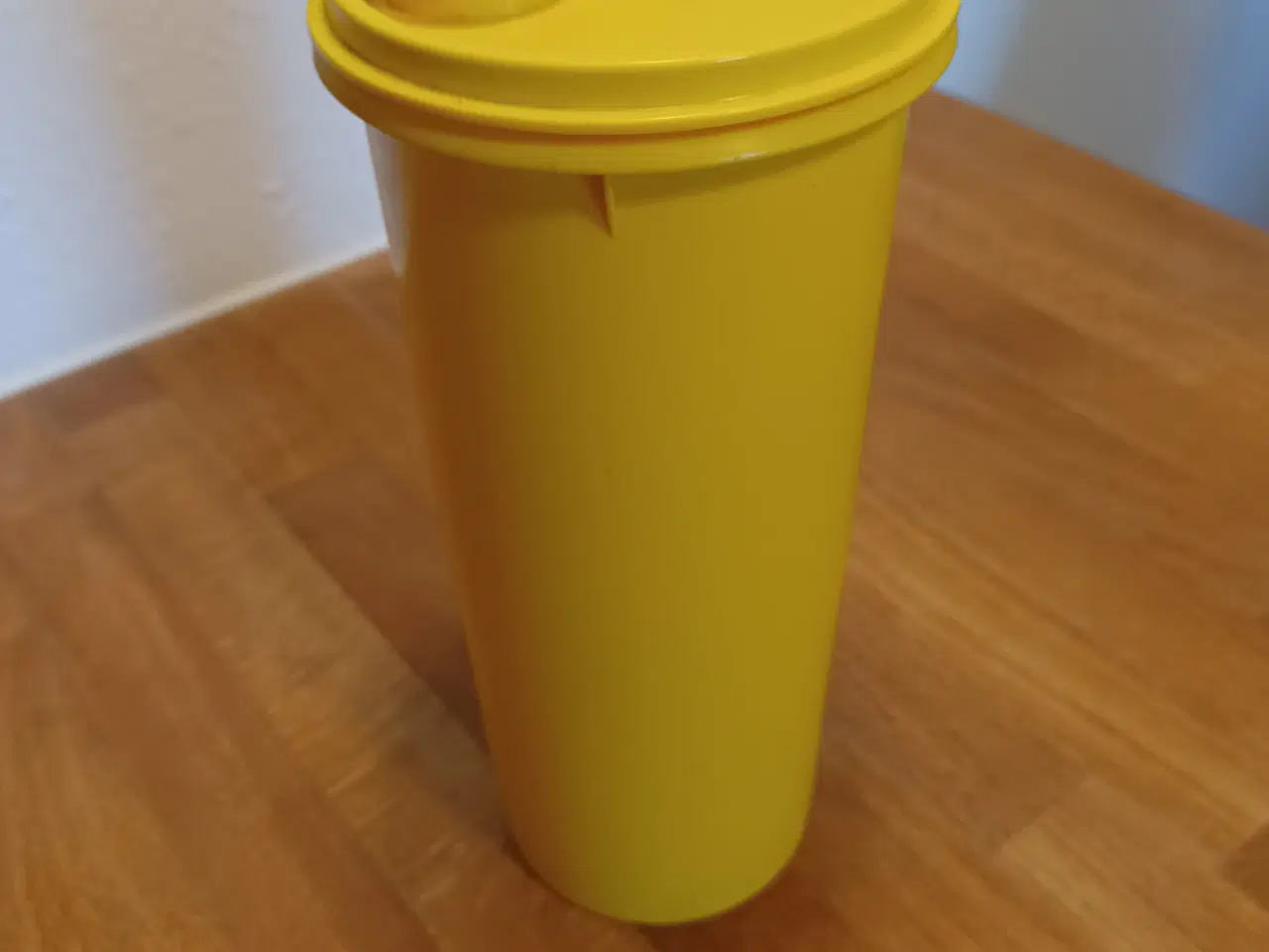 Billede 2 - Tupperware kande 