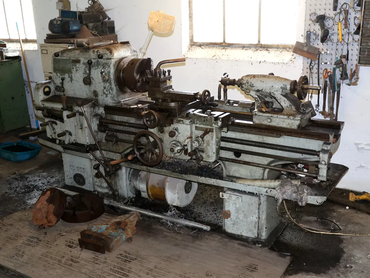 Billede 2 - V. Lowener metaldrejebænk model VL235