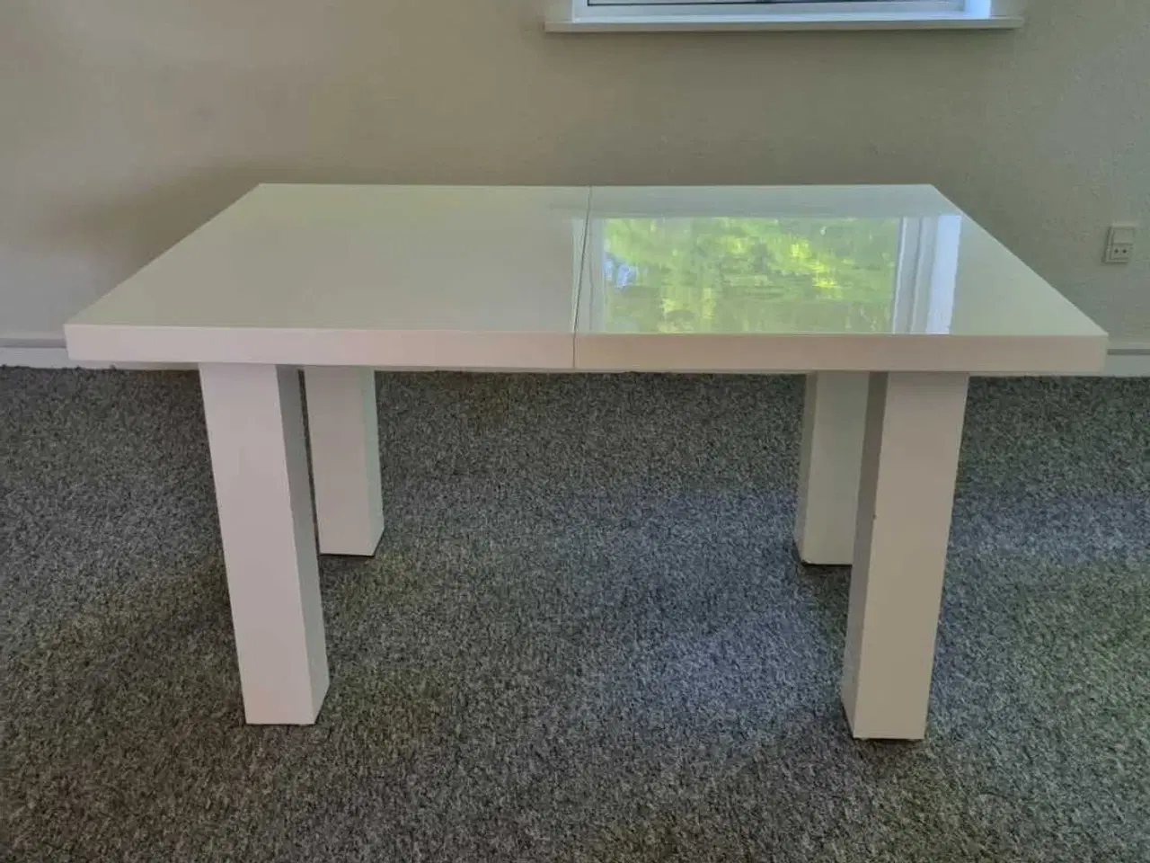 Billede 3 - Sofa og spisebord sælges