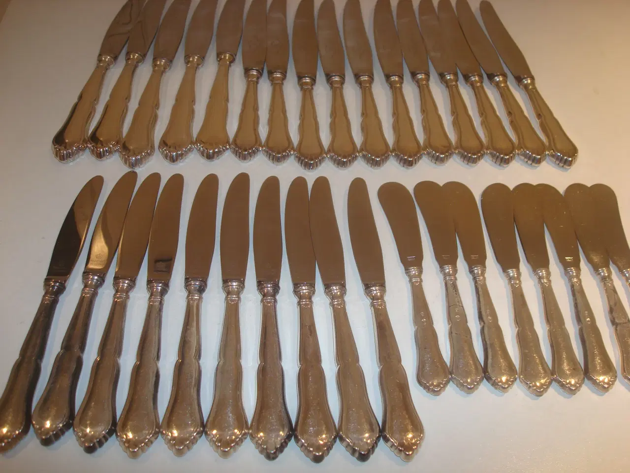Billede 1 - RITA sølvknive, middag, frokost og smør.