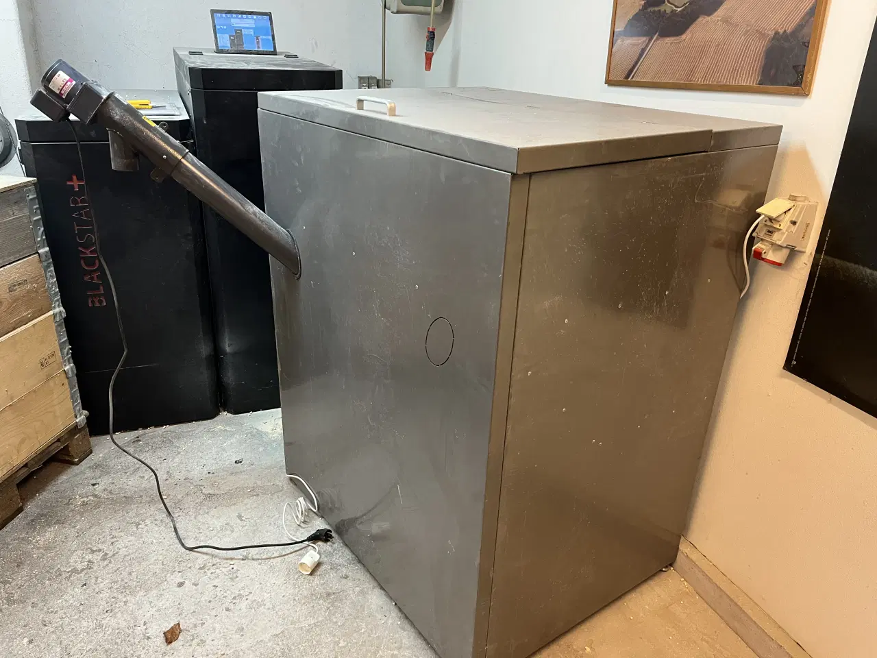 Billede 2 - Snegl til træpiller & træpille beholder