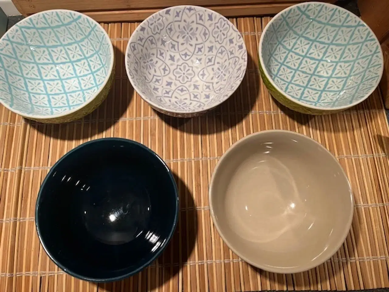 Billede 4 - Farverige og mønstrede skåle fra Monday Sunday