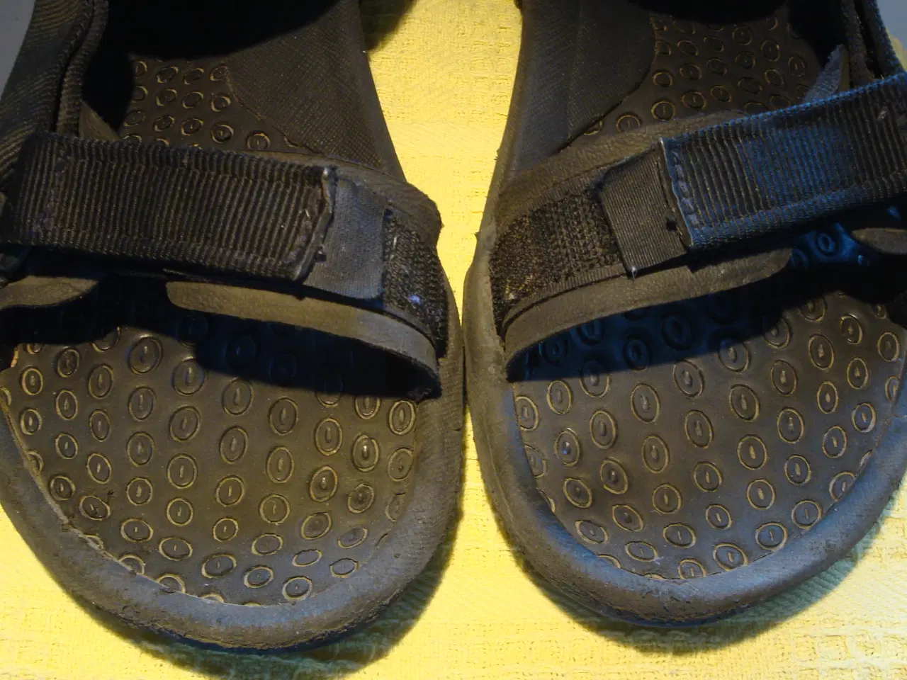 Billede 6 - Teva sandaler str 38 sorte - sender gerne