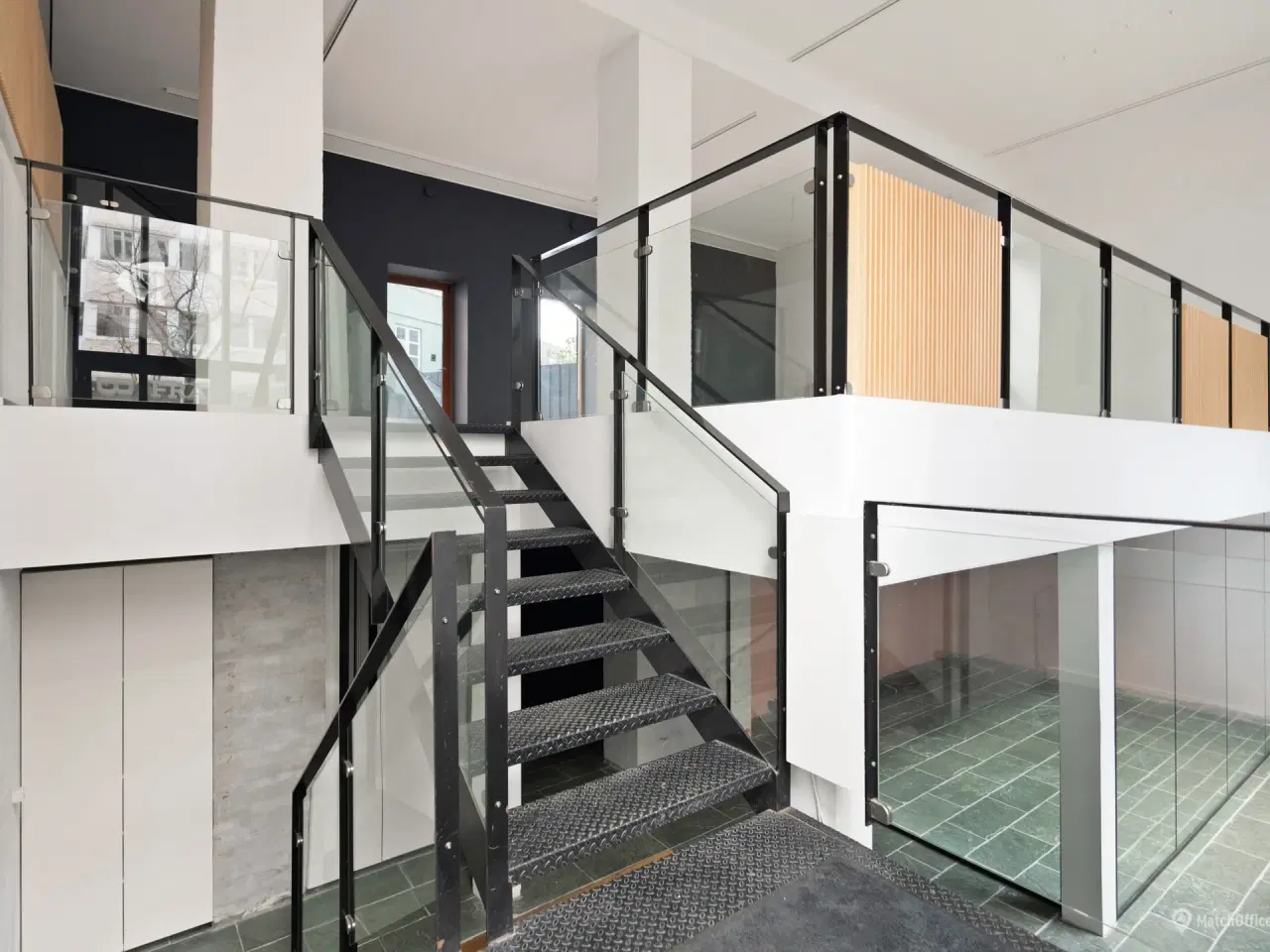 Billede 5 - Lejemål med godt lysindfald og god rumfordeling på Frederiksberg Allé