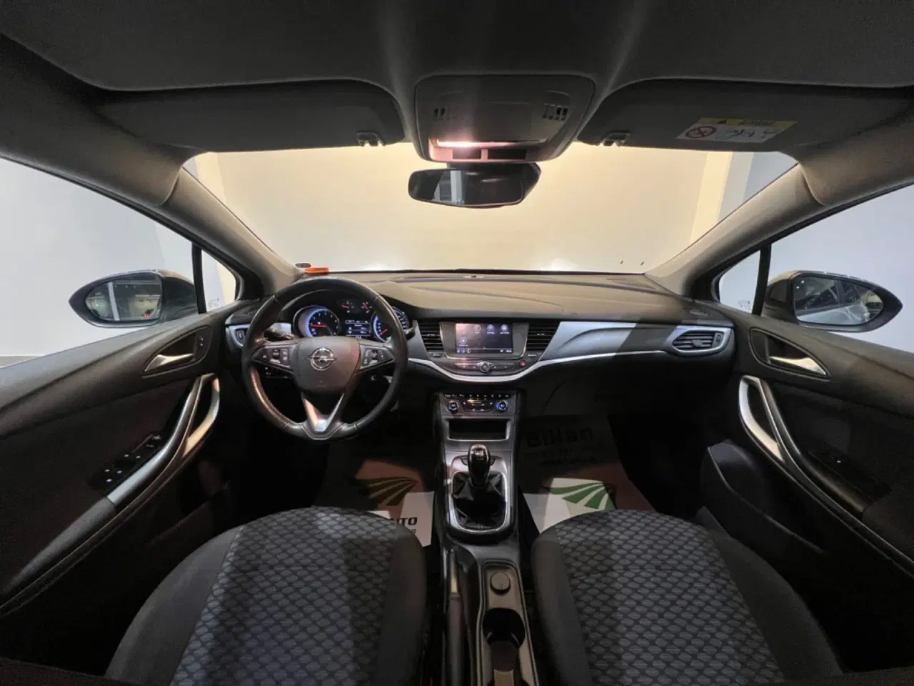 Billede 9 - Opel Astra 1,2 T 110 Edition