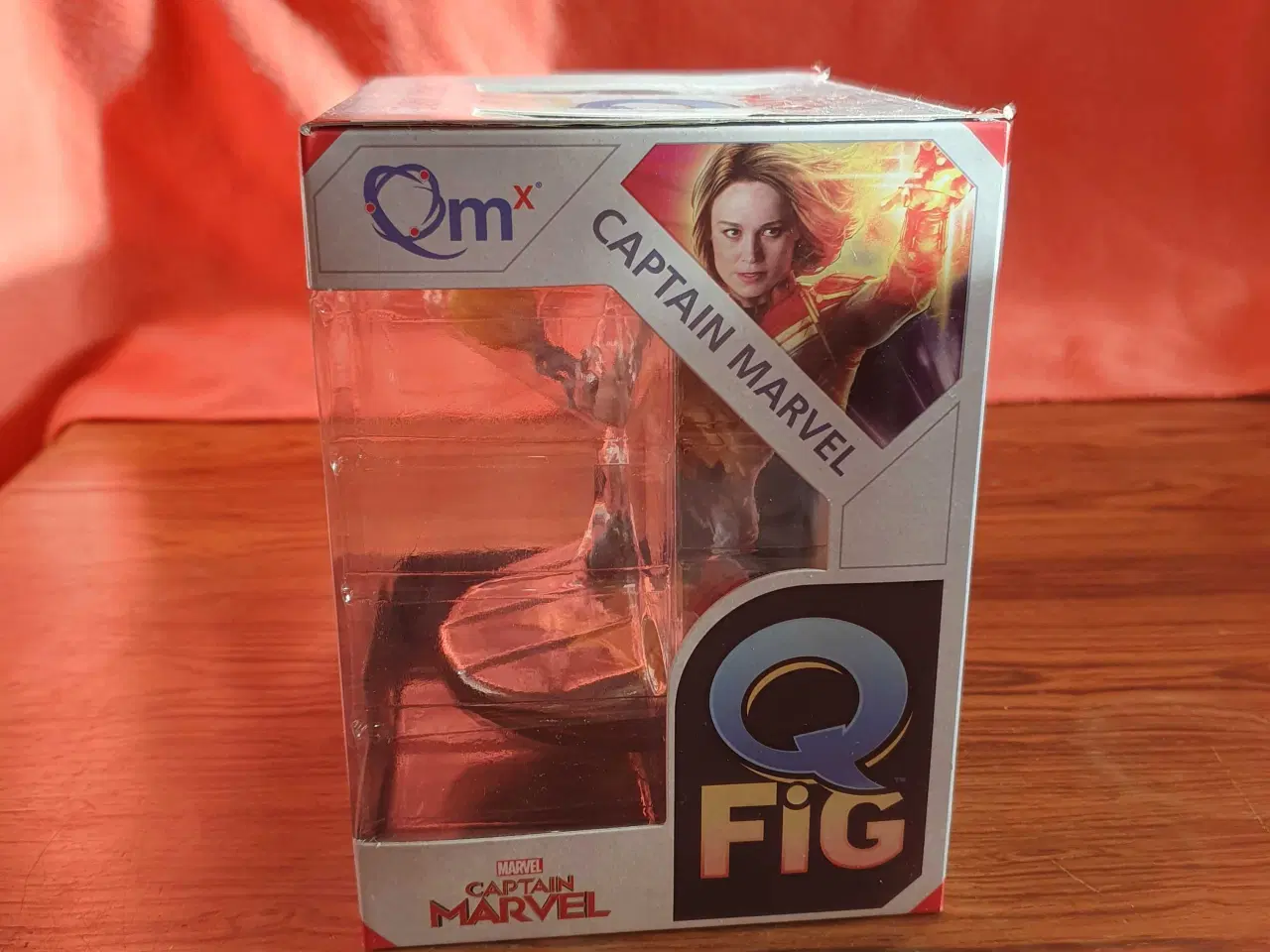 Billede 7 - Captain Marvel figur