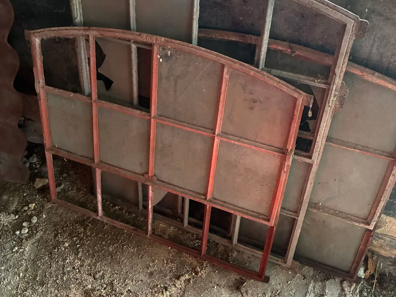 Billede 1 - Staldvinduer