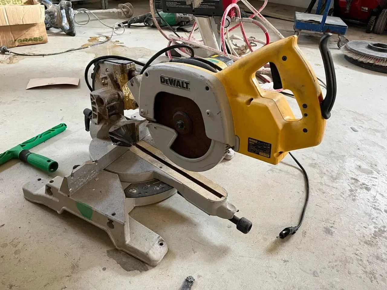 Billede 1 - Kapsav, DEWALT DW707