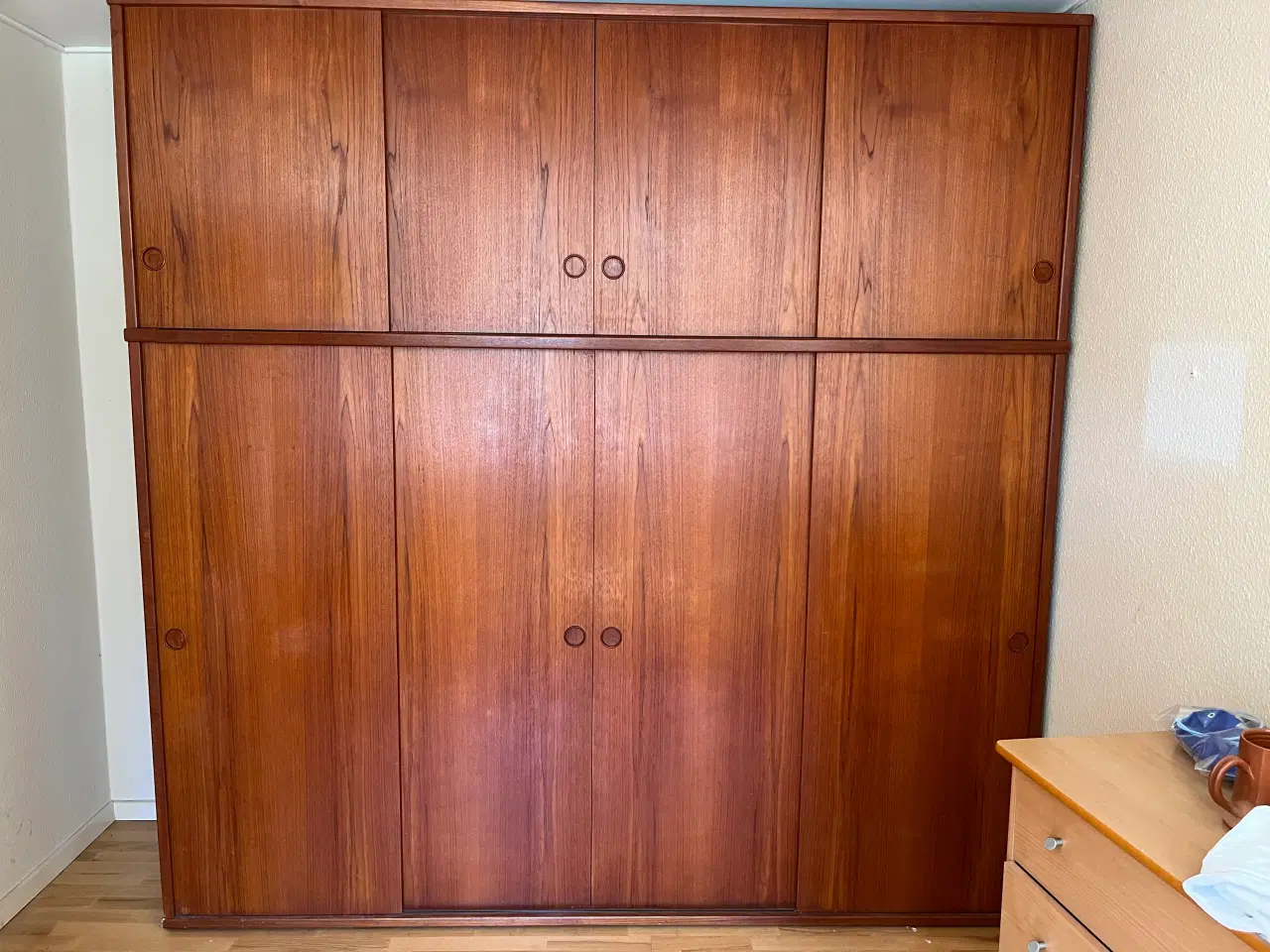 Billede 2 - Skab teaktræ