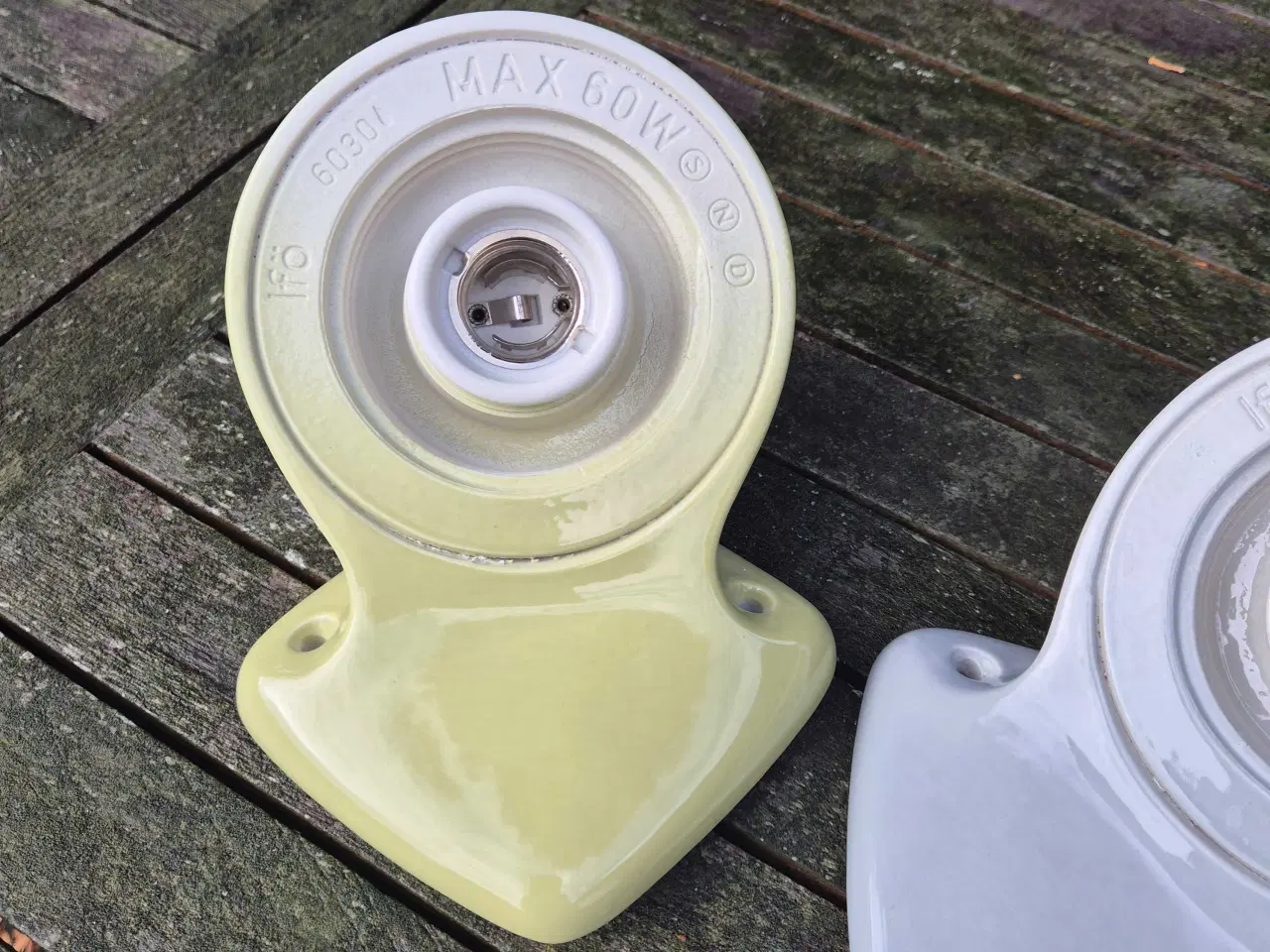 Billede 16 - Farverige badeværelseslamper fra Ifö