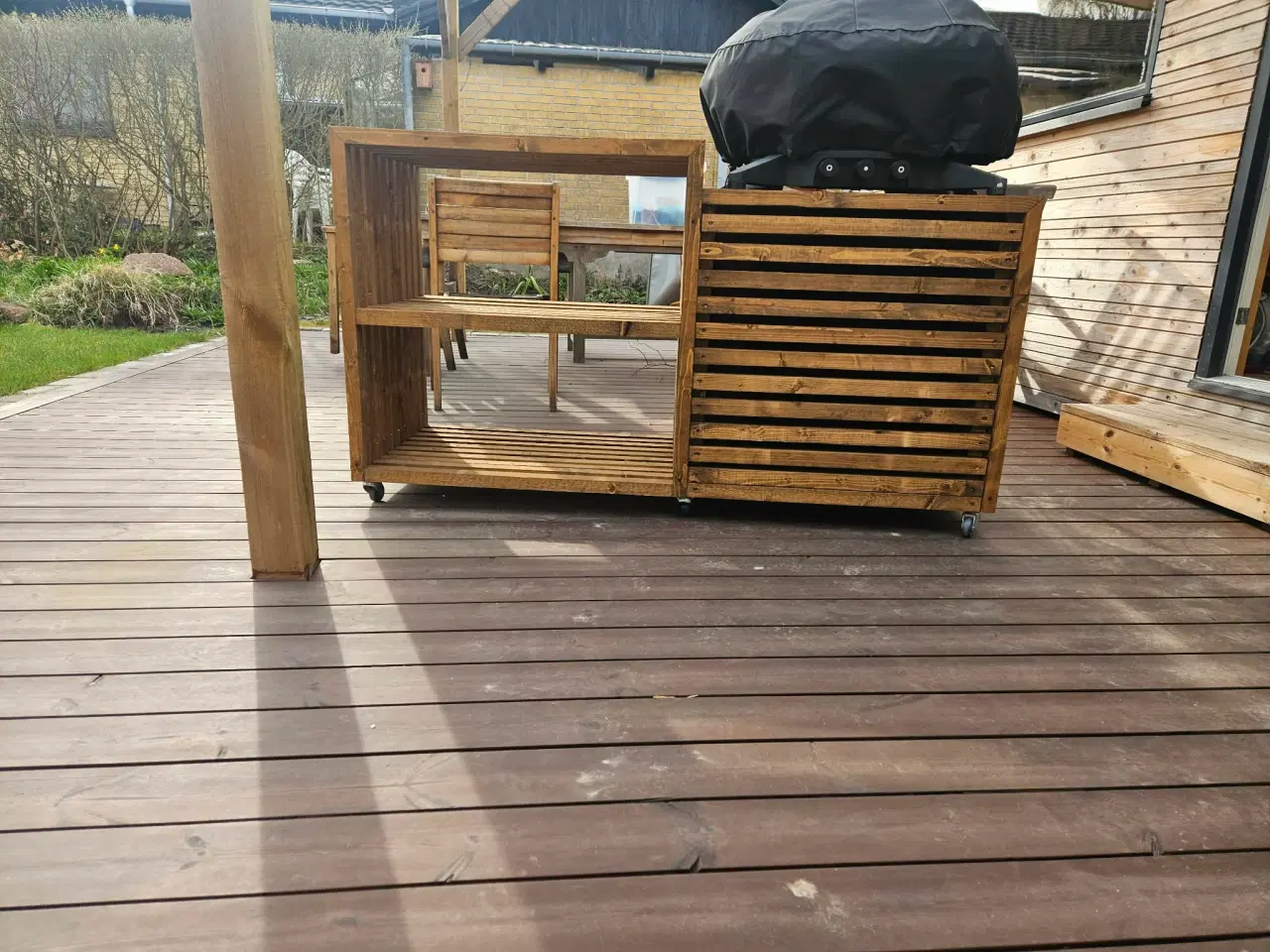 Billede 2 - Grill bord. På mål og behov.