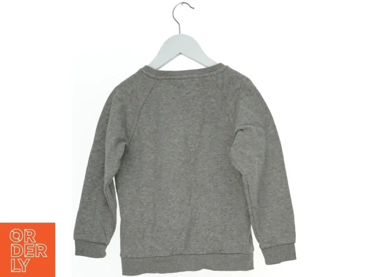 Billede 2 - Grå sweatshirt med &#39;HEY&#39; tryk fra Name It (str. 116)