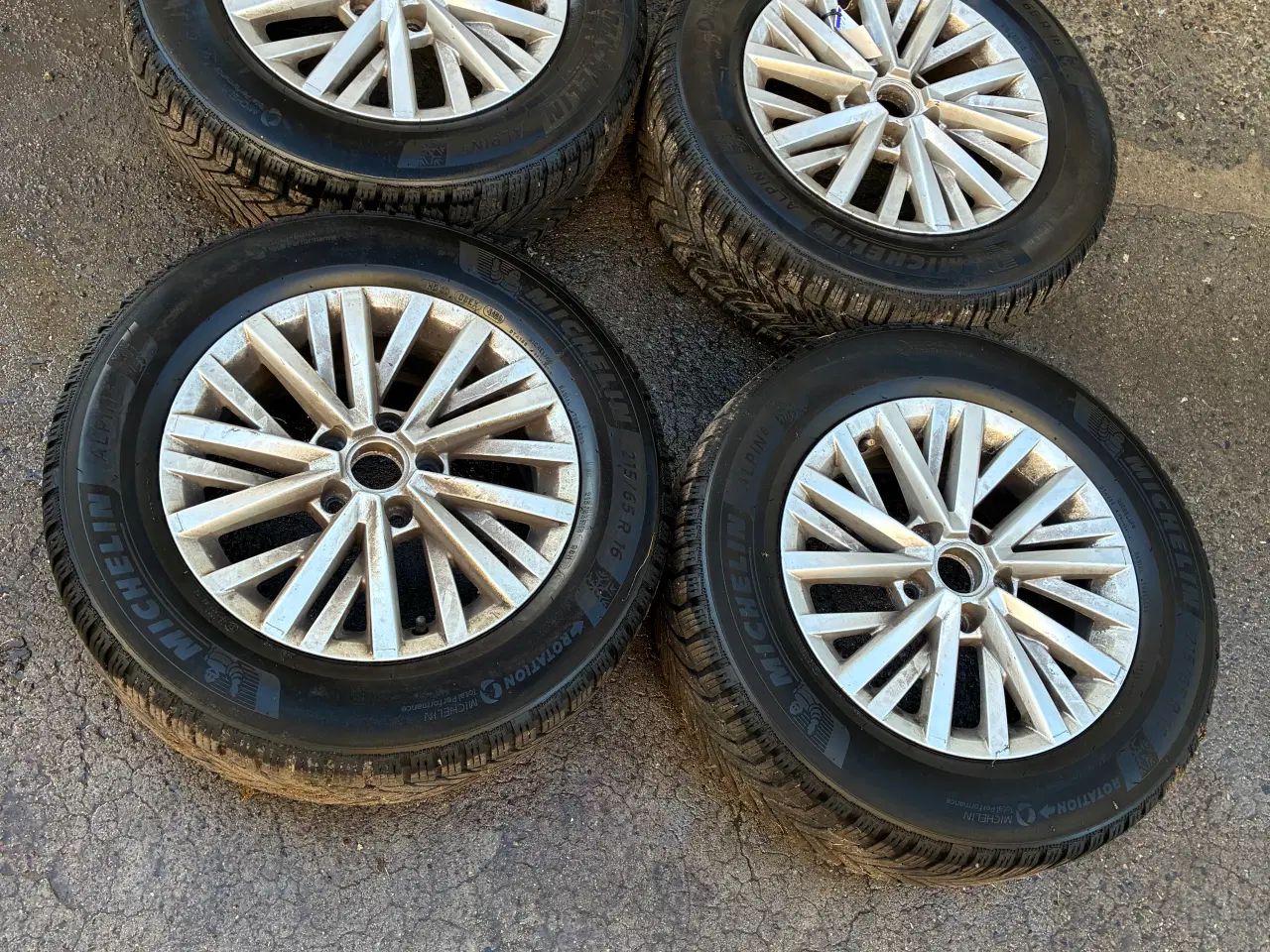 Billede 1 - Audi A4 vinter hjulsæt på originale fælge