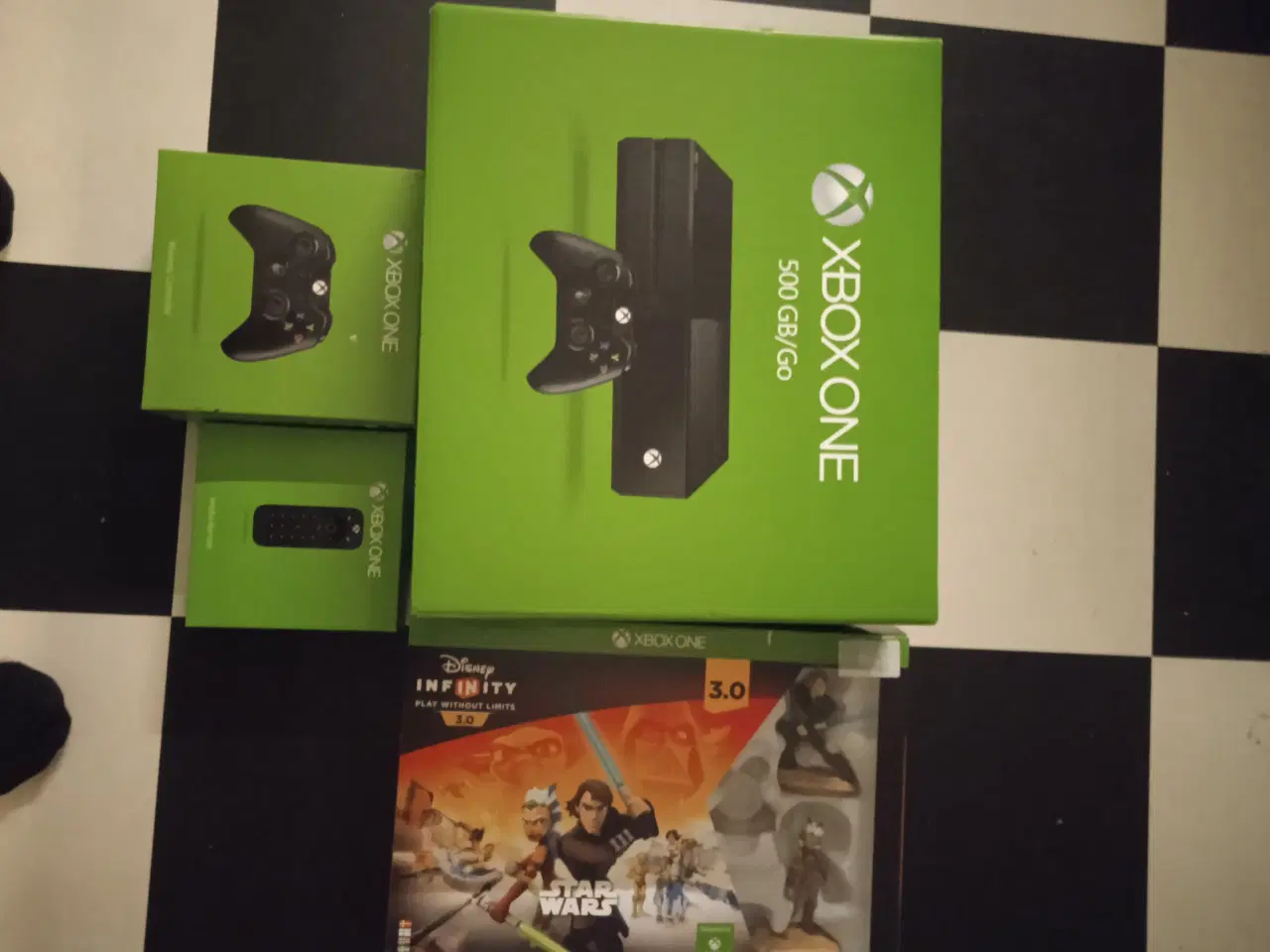 Billede 3 - Xbox One sælges.