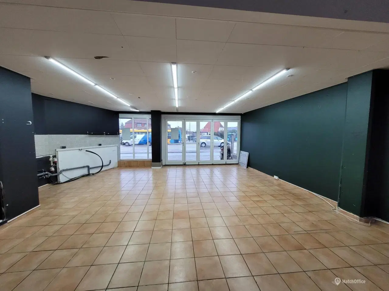 Billede 15 - Husum Torv - Butikslejemål