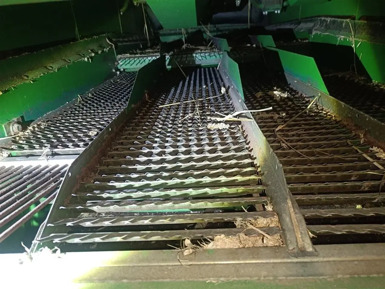Billede 12 - John Deere 1042 med 10 fod