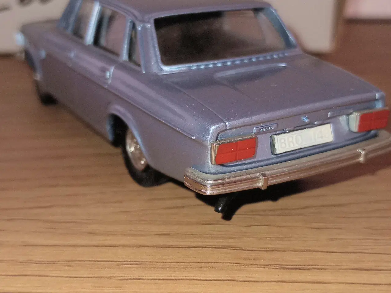 Billede 4 - Volvo 144  Grand Luxe 1:43